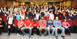 TOFAŞ'IN DEVLERİ 3 MART EĞİTİM KURUMLARI'NDA ÖĞRENCİLERLE BULUŞTU