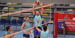 TOFAŞ VOLEYBOL TAKIMININ KONUĞU BİGADİÇ