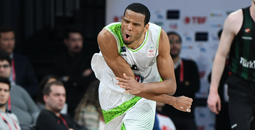 TOFAŞ TÜRKİYE KUPASI’NDA YARI FİNALDE